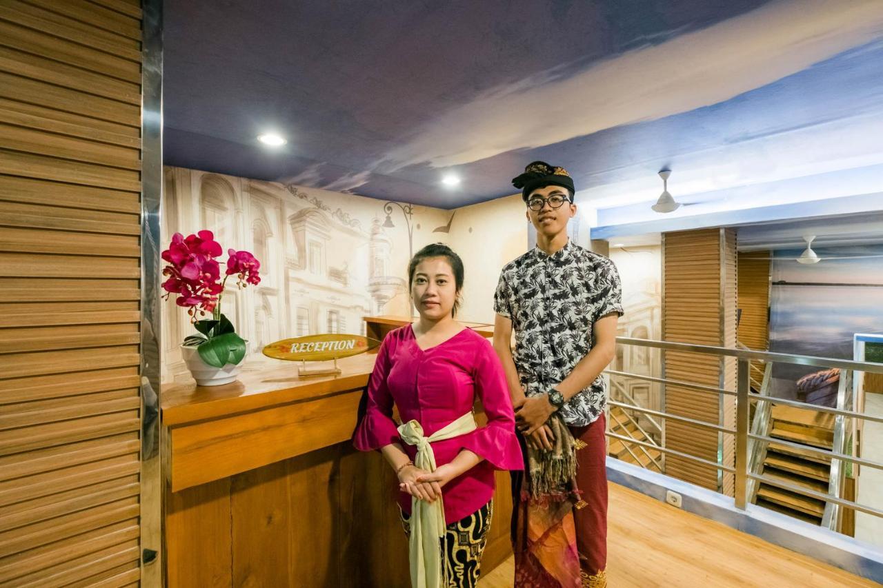 Caroline Hostel Canggu Eksteriør billede